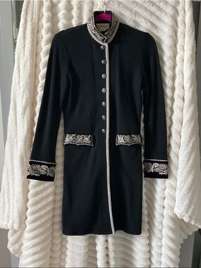 DENIM & SUPPLY RALPH LAUREN
Black Embroidered Military-Style Coat w/SLV Trim.